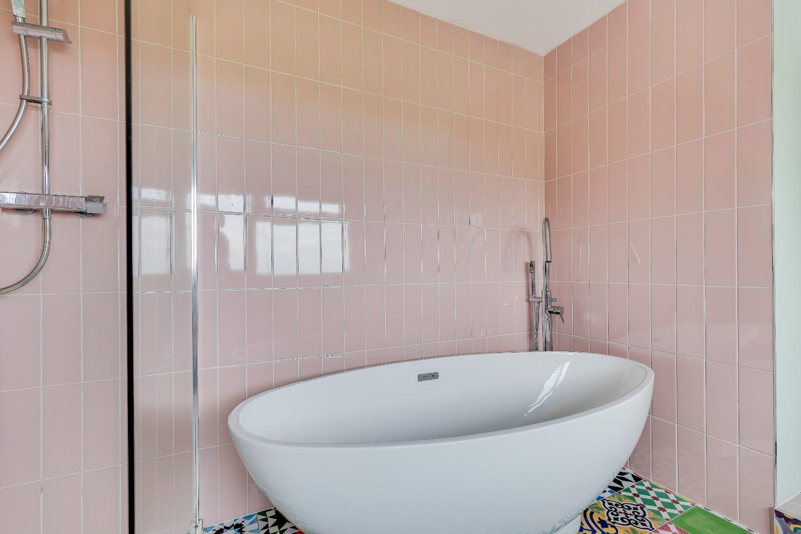 86a Port Road East, Barry, CF62 9PU